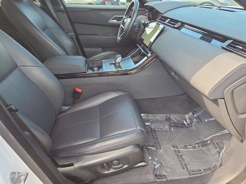 Used 2025 Land Rover Range Rover Velar Dynamic SE AWD/4WD image 32
