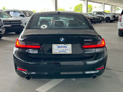 Used 2019 BMW 330i Sedan w/ Convenience Package image 3