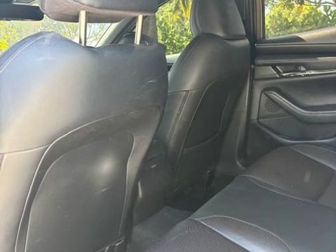 Used 2024 MAZDA MAZDA3 Hatchback w/Premium Plus Pkg AWD/4WD image 13