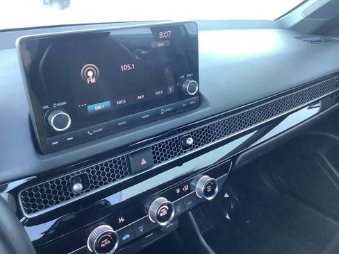 Used 2024 Honda Civic Sport image 17