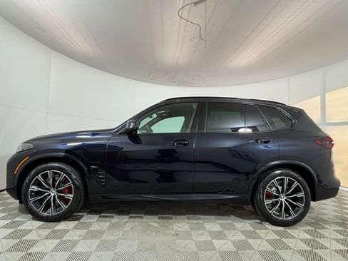 New 2026 BMW X5 xDrive50e image 4