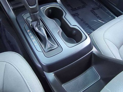 Used 2021 Chevrolet Colorado W/T w/ Custom Special Edition image 17