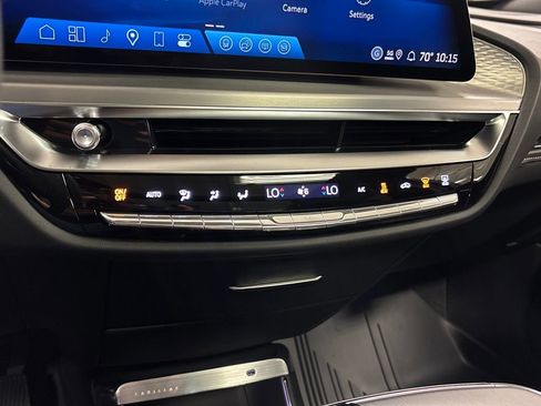 New 2026 Cadillac Lyriq Premium Luxury image 36