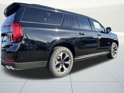 New 2026 GMC Yukon XL AT4 Ultimate image 4