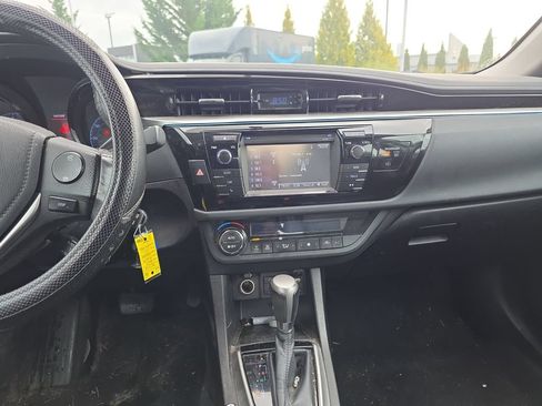Used 2014 Toyota Corolla S Premium FWD image 23