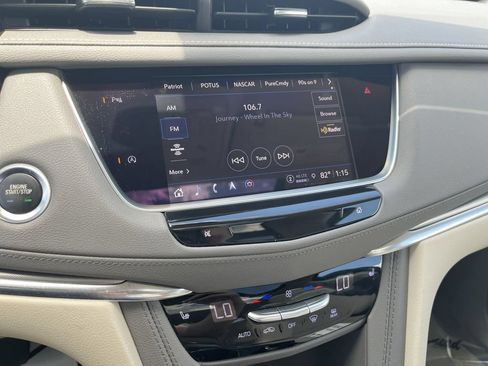 Used 2023 Cadillac XT5 Premium Luxury AWD/4WD image 16