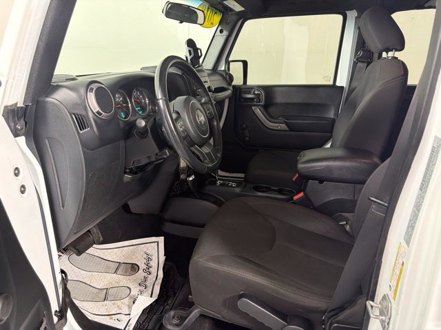 Used 2018 Jeep Wrangler Unlimited Sport w/ Connectivity Group AWD/4WD image 23