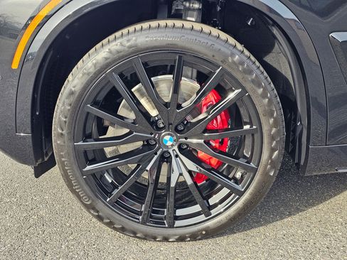 New 2026 BMW X5 xDrive40i w/ Executive Package image 40