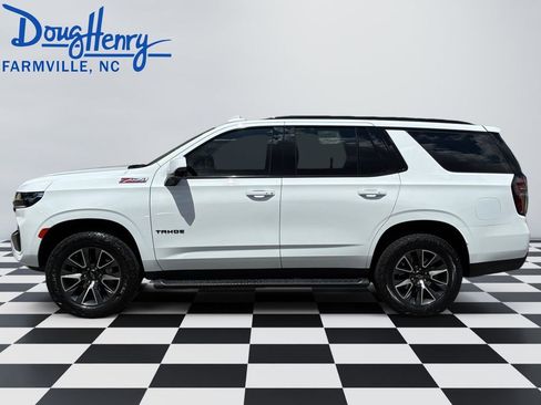 Used 2023 Chevrolet Tahoe Z71 w/ Luxury Package AWD/4WD image 2