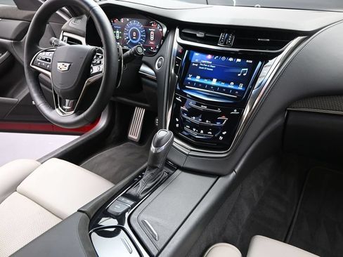 Used 2016 Cadillac CTS V w/ Luxury Package RWD image 32