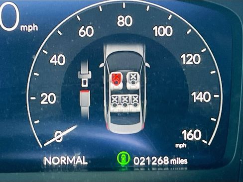 Used 2024 Honda Civic Touring image 31