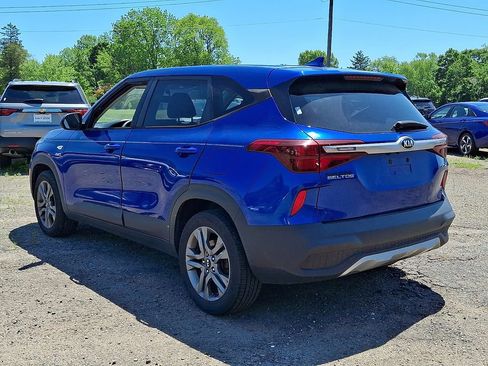 Used 2021 Kia Seltos LX AWD/4WD image 5