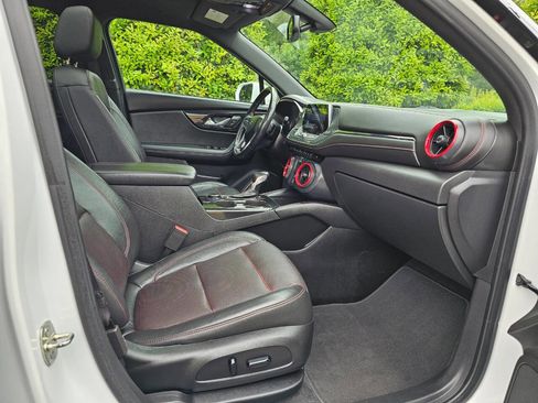 Used 2019 Chevrolet Blazer RS w/ Sun and Wheels Package image 33