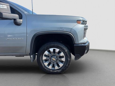 Used 2024 Chevrolet Silverado 2500 Custom w/ Custom Convenience Package AWD/4WD image 20