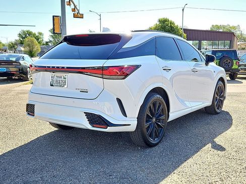 Used 2025 Lexus RX 500h F Sport w/ Convenience Package image 3