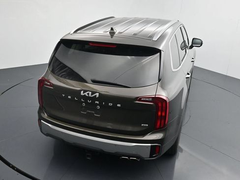 Used 2023 Kia Telluride S AWD/4WD image 14