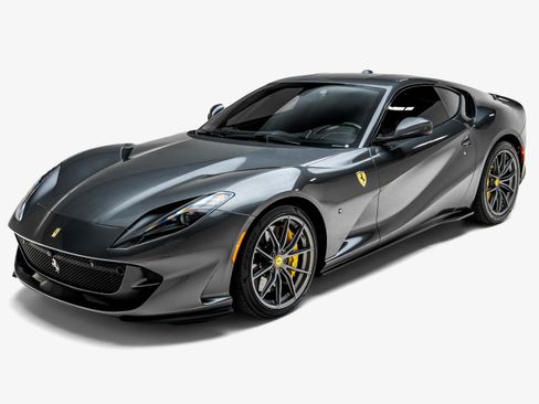 Used 2019 Ferrari 812 Superfast RWD image 8