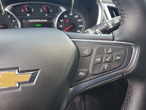 Used 2024 Chevrolet Equinox Premier AWD/4WD image 19