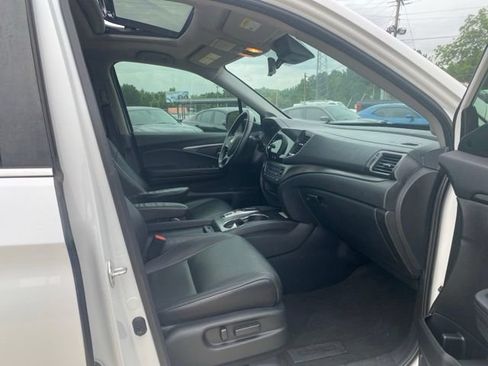 Used 2022 Honda Pilot Special Edition image 13
