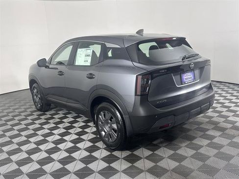 New 2025 Nissan Kicks SR image 6