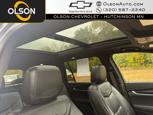 Certified 2023 Cadillac XT6 Premium Luxury image 32
