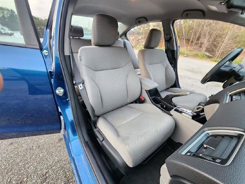 Used 2015 Honda Civic LX image 10