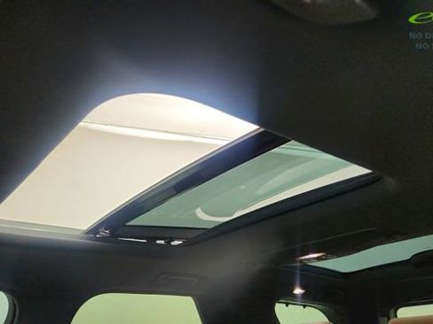 Used 2019 Land Rover Discovery HSE Luxury AWD/4WD image 57
