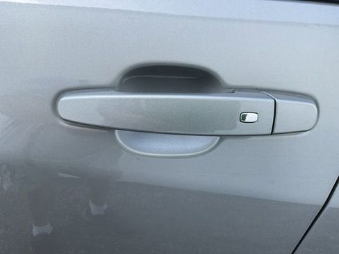 Used 2024 Chevrolet Equinox RS image 22