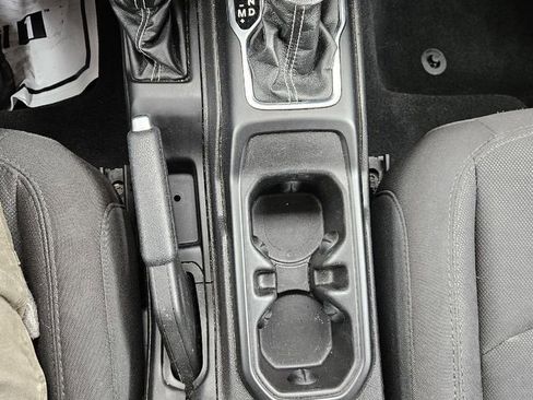 Used 2023 Jeep Wrangler Sahara image 17