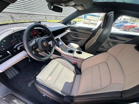 Used 2026 Porsche Taycan AWD/4WD image 4