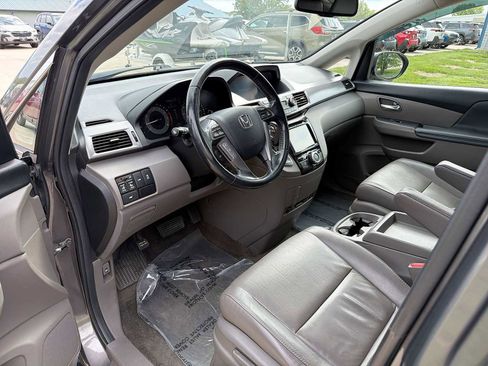 Used 2014 Honda Odyssey EX-L image 2