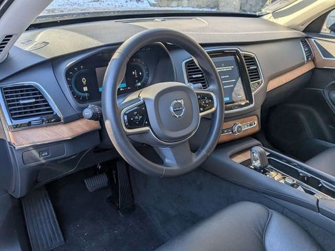 Certified 2023 Volvo XC90 B6 Plus w/ Protection Package image 10