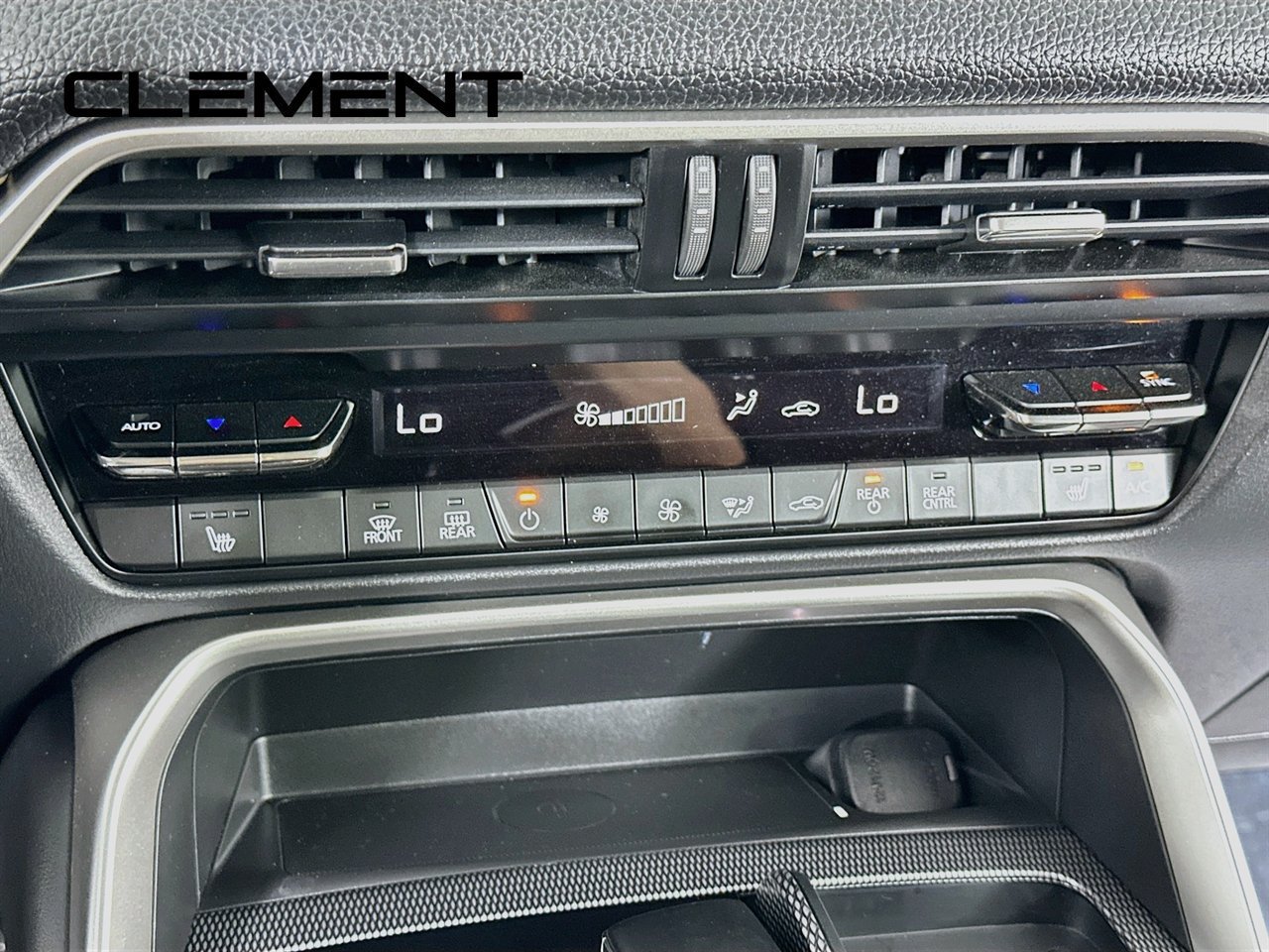 Used 2025 MAZDA CX-70 Plug-In Hybrid w/ Premium Pkg AWD/4WD image 22