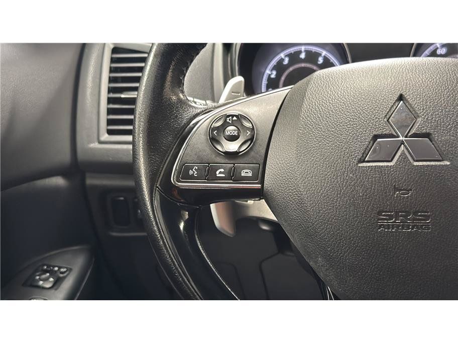 Used 2016 Mitsubishi Outlander Sport SEL FWD image 32