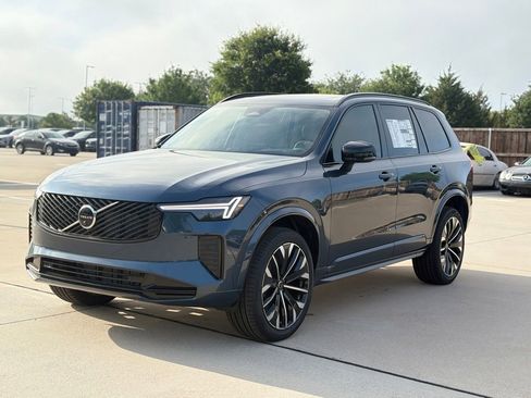 New 2026 Volvo XC90 B6 Ultra w/ Lounge Package AWD/4WD image 2