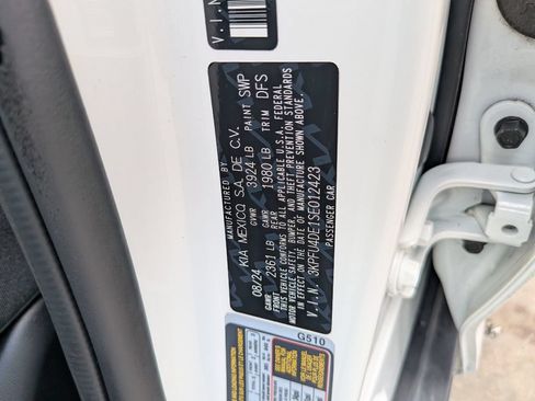 Certified 2025 Kia K4 EX FWD image 38