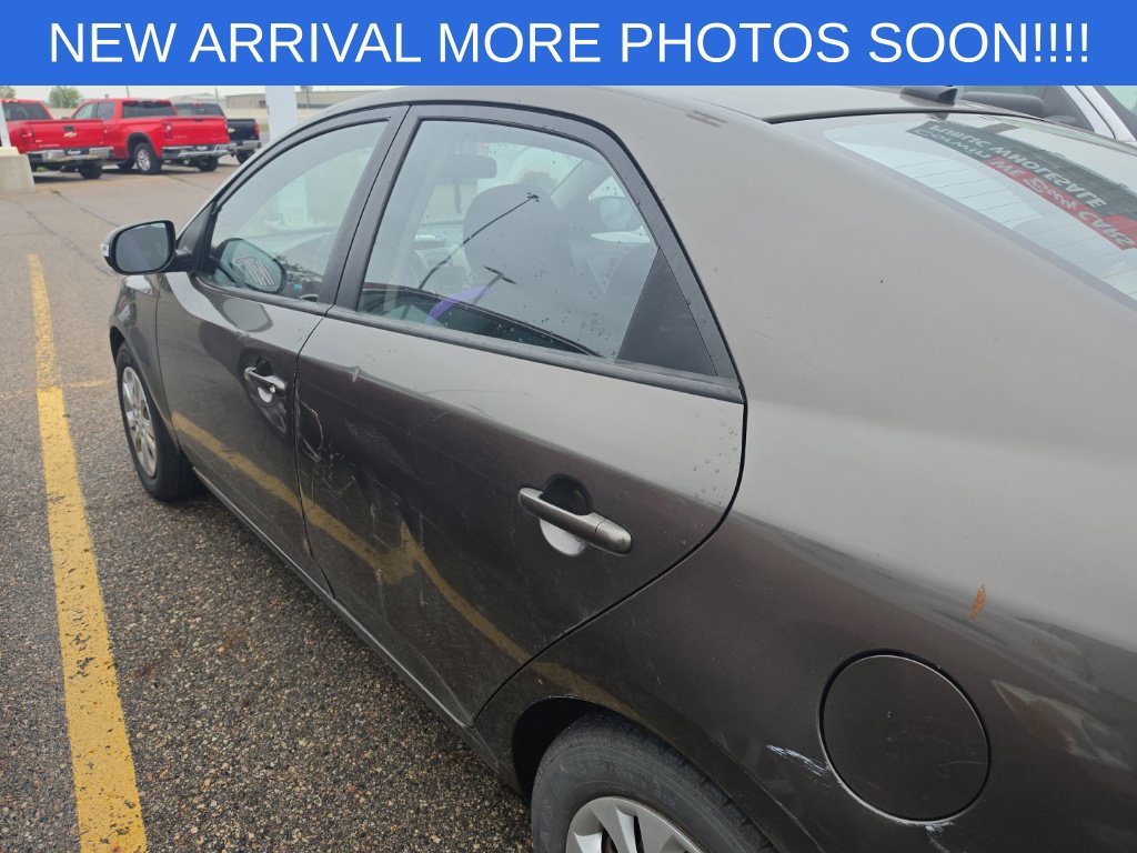 Used 2010 Kia Forte EX FWD image 5