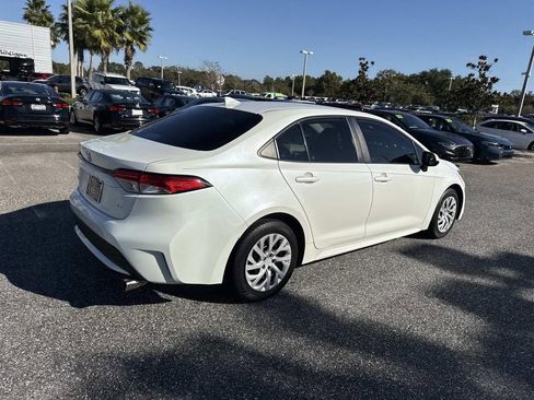 Used 2020 Toyota Corolla LE image 4