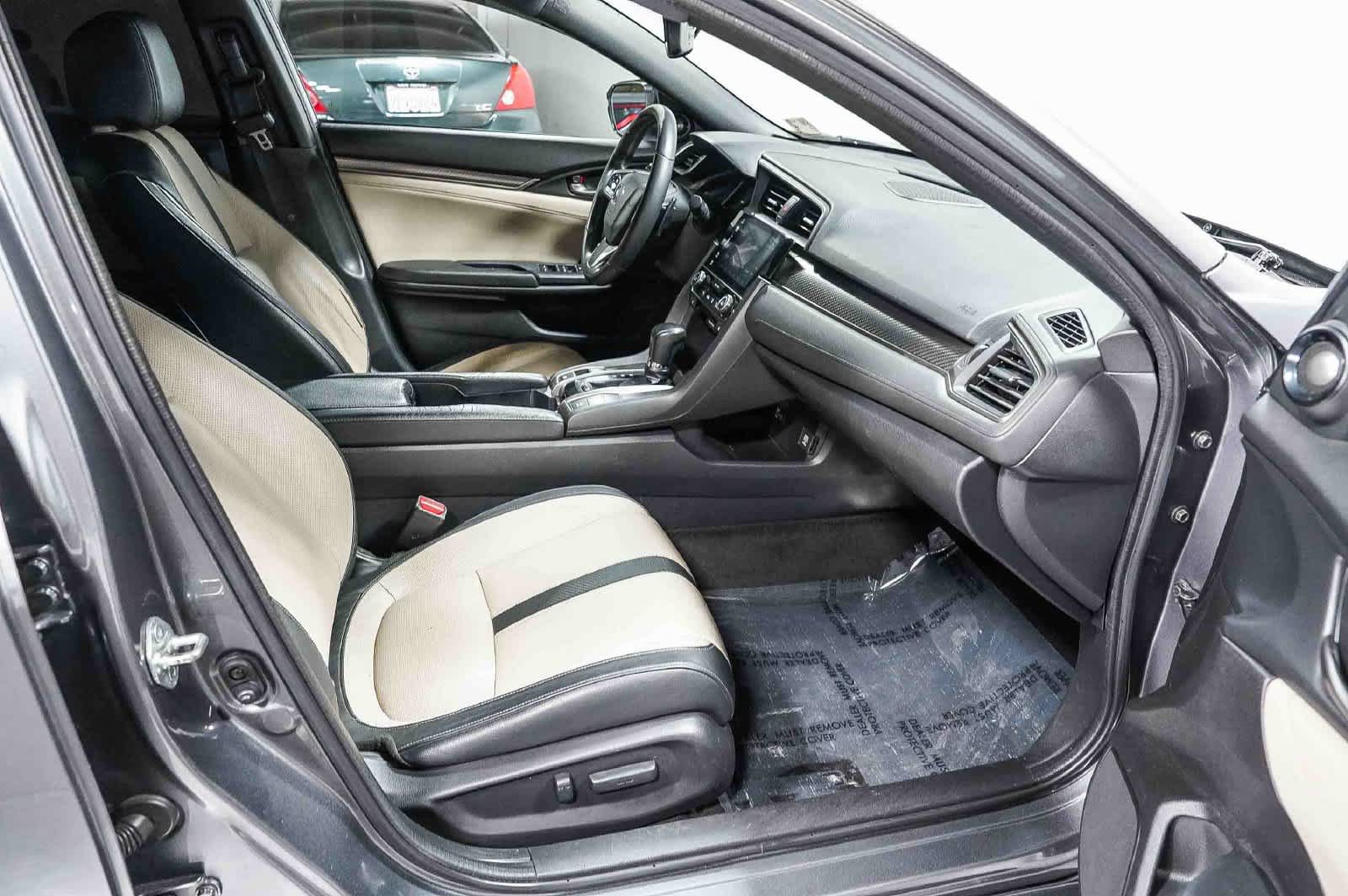 Used 2018 Honda Civic Sport Touring image 17