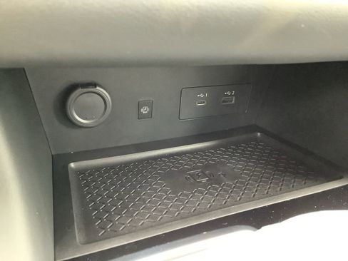 New 2025 Nissan Pathfinder SL w/ Black Appearance Package image 27