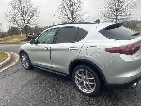 Used 2019 Alfa Romeo Stelvio Sport w/ Quick Order Package 22J Sport image 7