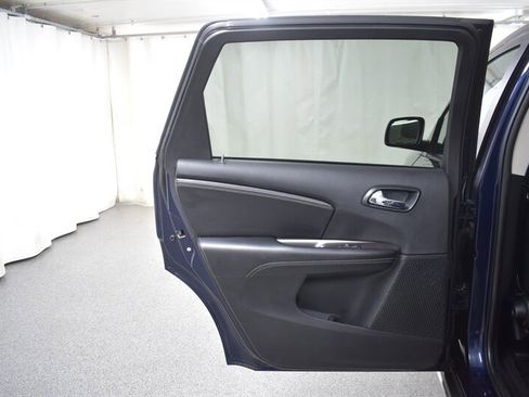 Used 2019 Dodge Journey Crossroad FWD image 26