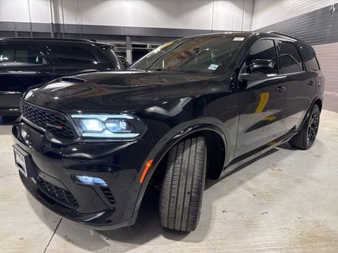 Used 2023 Dodge Durango R/T w/ Tow 'N Go Package AWD/4WD image 3