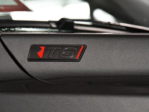 New 2025 Ford F150 XLT w/ Equipment Group 303A High image 10