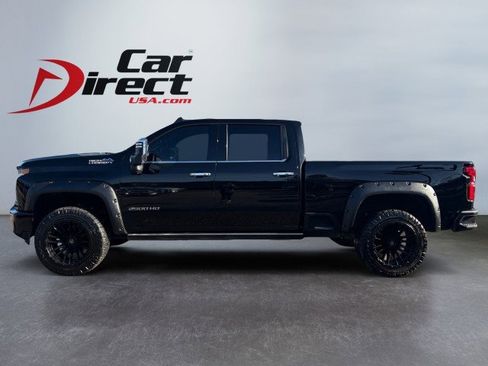 Used 2023 Chevrolet Silverado 2500 High Country w/ Z71 Off-Road Package image 5
