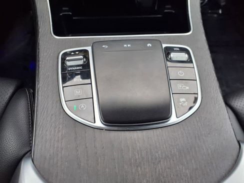 Used 2022 Mercedes-Benz GLC 300 4MATIC image 19