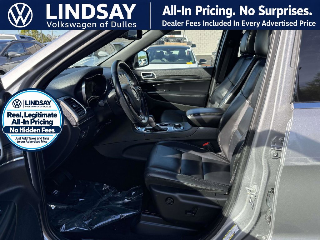 Used 2021 Jeep Grand Cherokee Limited w/ Premium Lighting Group AWD/4WD image 11