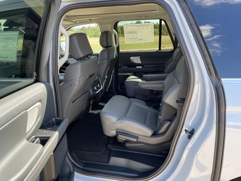 New 2025 Ford Expedition Max Active image 26