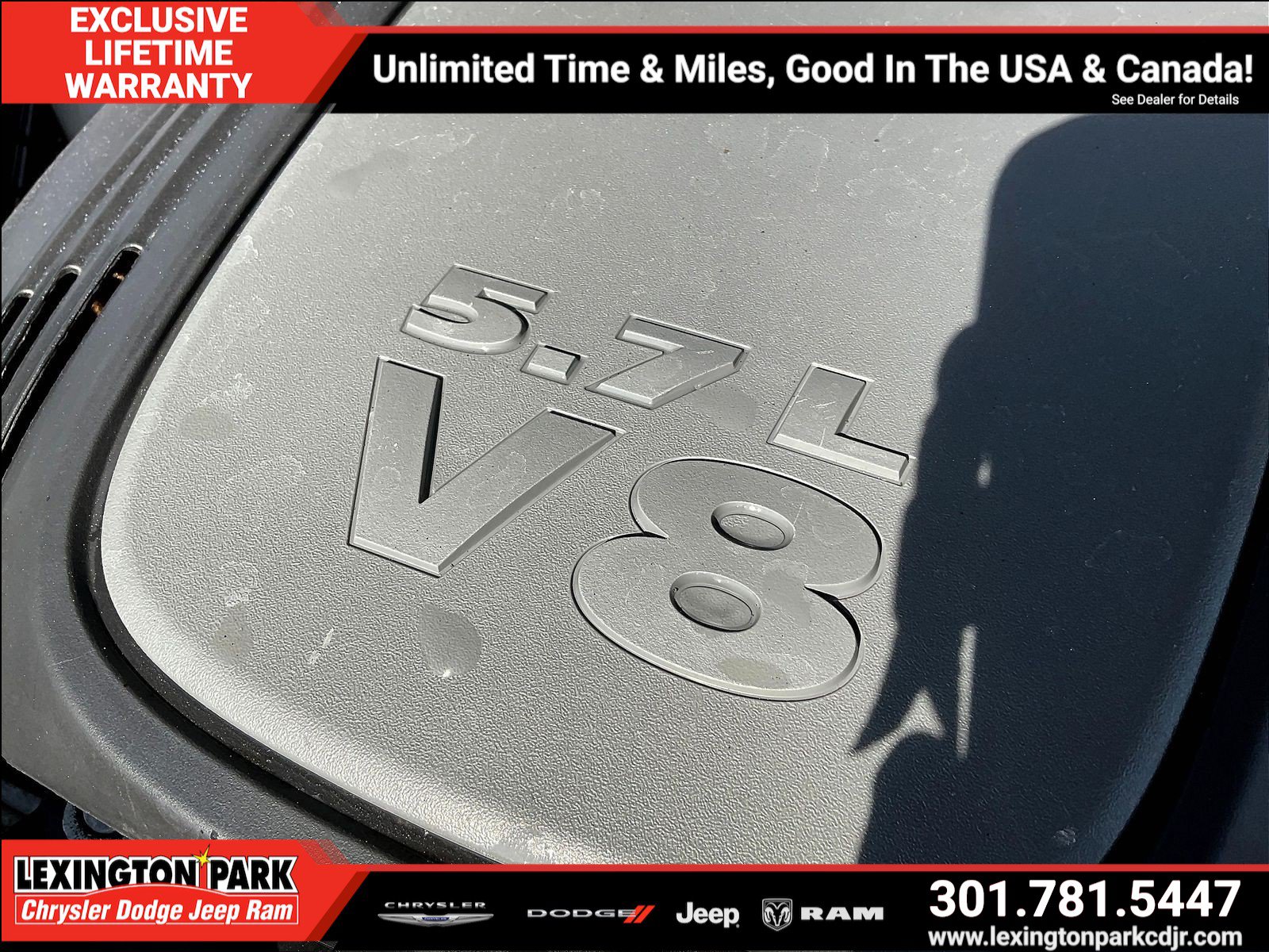 Used 2022 Dodge Durango R/T w/ Blacktop Package AWD/4WD image 31