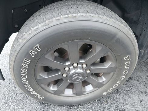 Used 2024 RAM 2500 Big Horn w/ Night Edition image 10